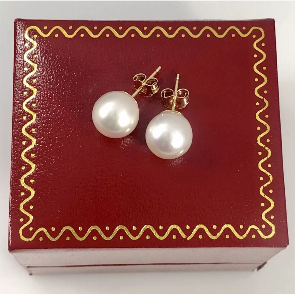 14k Solid Gold 9MM Pearl Earring